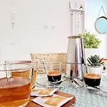 Mamomi House Rom