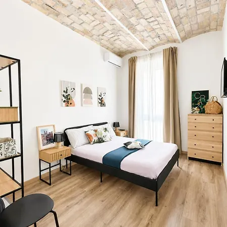 Mamomi House Apartament *