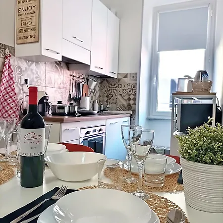 Mamomi House *