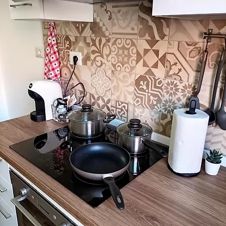 Mamomi House Рим