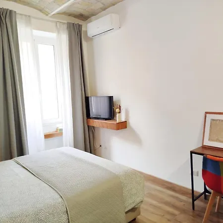 Mamomi House 로마